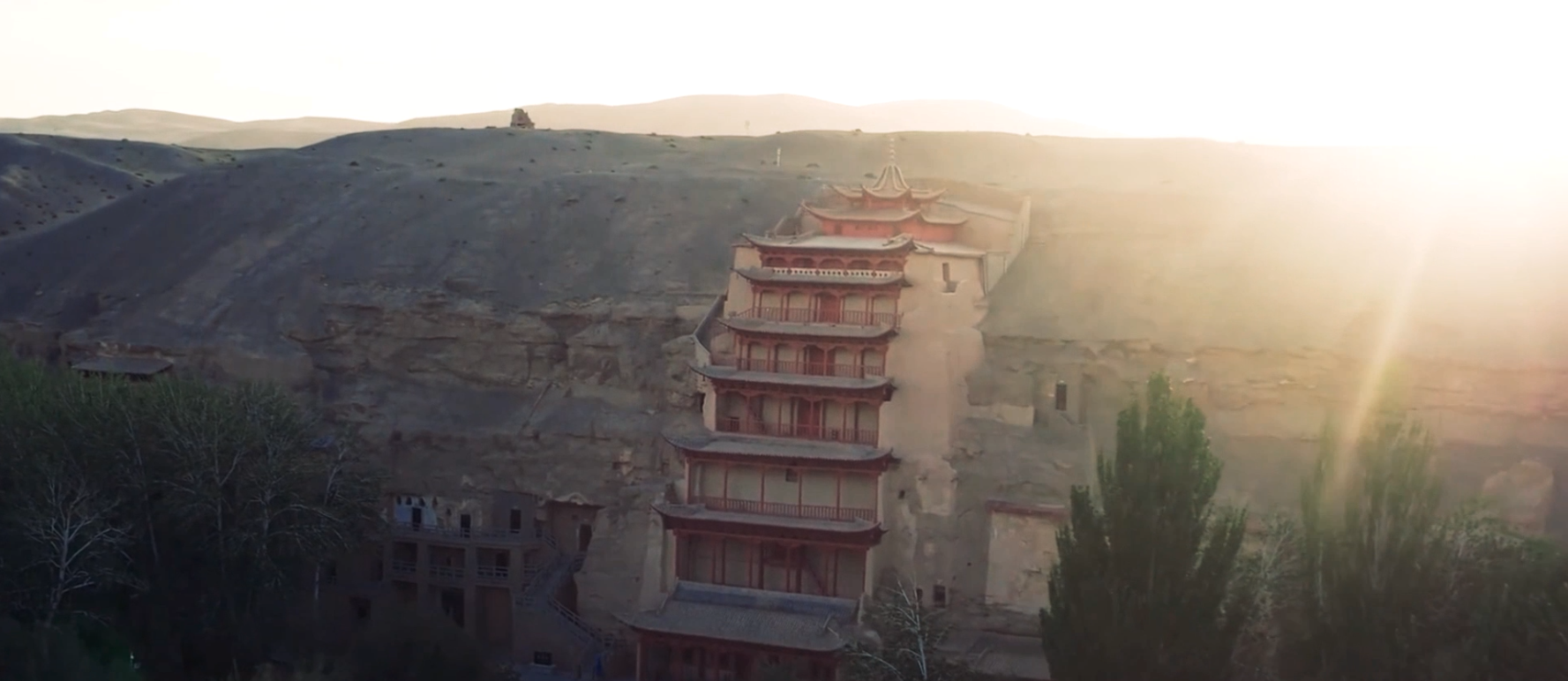 视频：爱涂妆-敦煌行