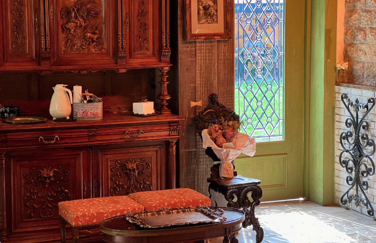 Artist La Pie - 艺术,就是爱与奉献