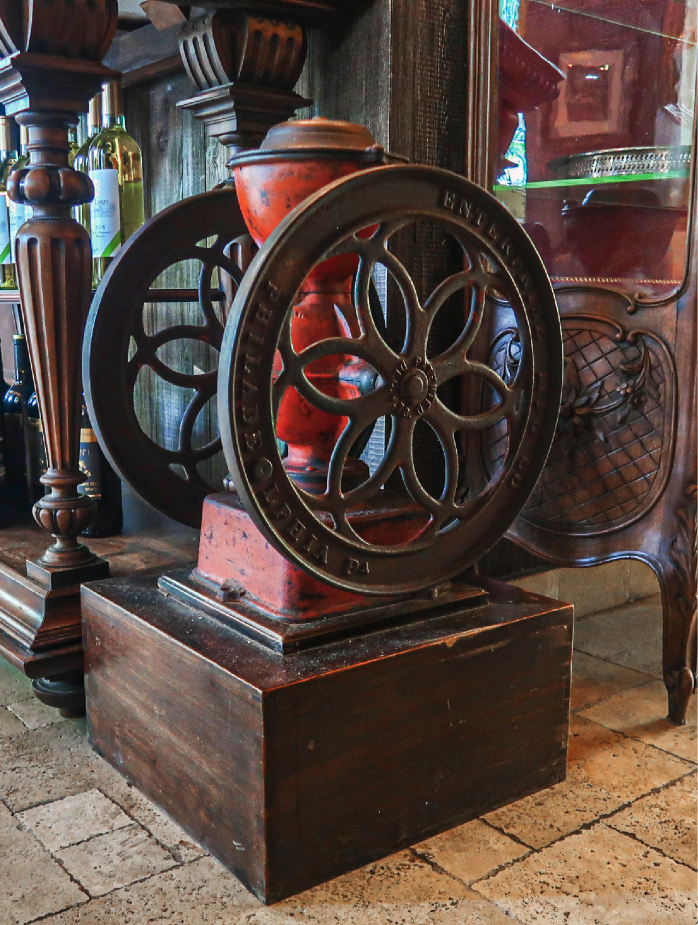 Artist La Pie - 艺术,就是爱与奉献