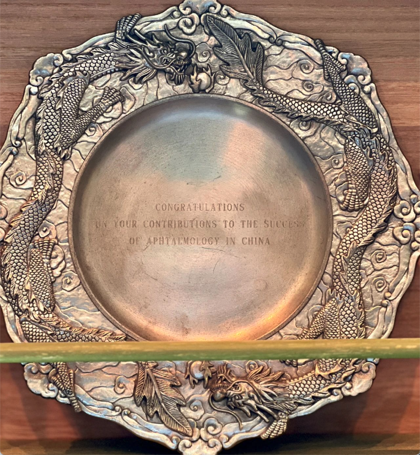 Artist La Pie - 艺术,就是爱与奉献