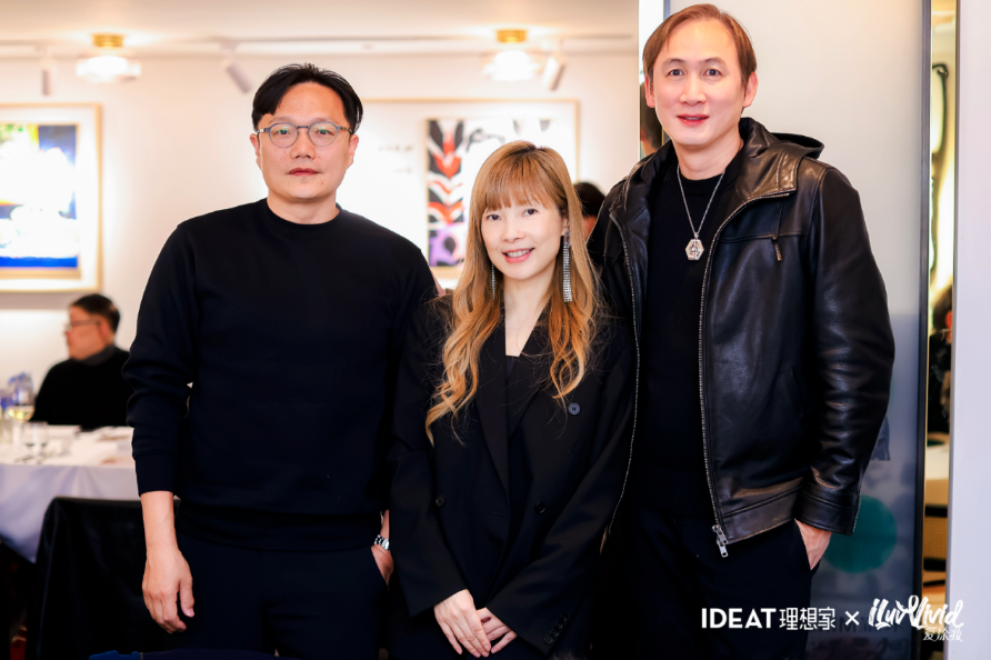 爱涂妆新闻｜当墙面成为画布 一场关于色彩、肌理与即兴创作的对话